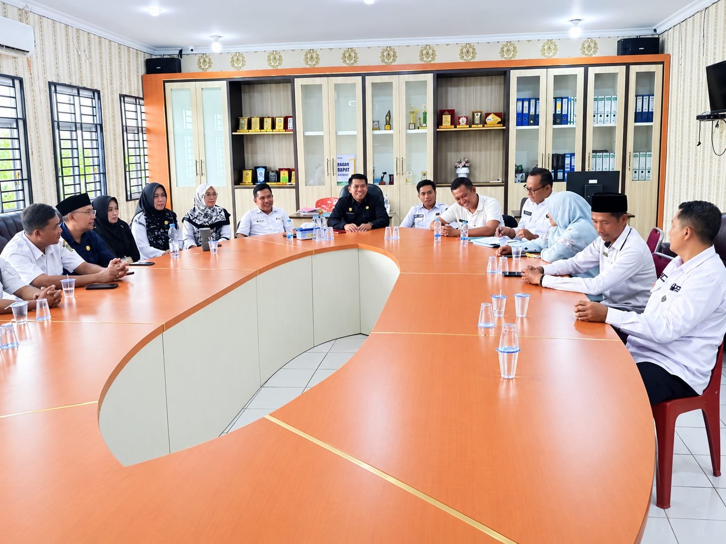 Kawal Program Presiden Prabowo, Disdikbud Rohil Tegaskan Dana Revitalisasi Sekolah Bebas Pungutan