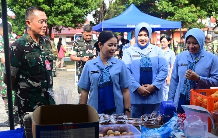 Bazar dan Pasar Murah HUT ke-81 TNI di Lanud Roesmin Nurjadin Disambut Antusias Masyarakat