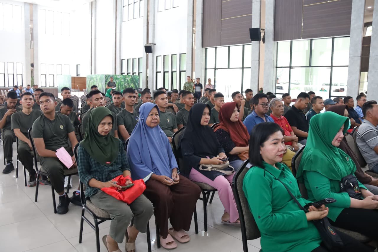 Kodam XIX/Tuanku Tambusai Gelar Bakti Sosial Kesehatan, TNI dan Masyarakat Bersatu dalam Aksi Kemanusiaan