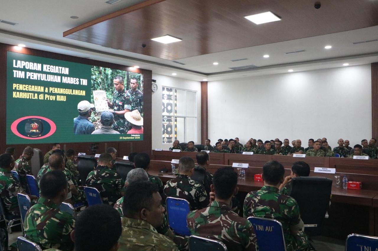 Danlanud Rsn Lepas 91 Personel Tim Penyuluh Karhutla  Riau