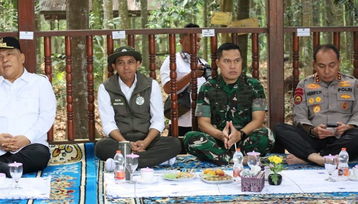 Kodam XIX/Tuanku Tambusai Perkuat Sinergi Restorasi Lingkungan, Menteri Kehutanan Turun Langsung ke Sepahat