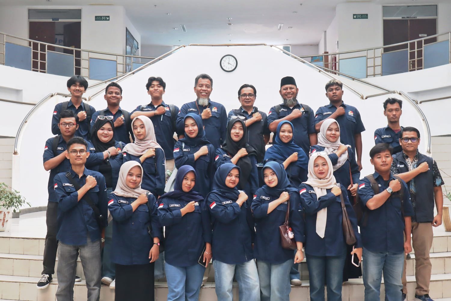Dari Kampus ke Industri, Mahasiswa ITB Riau Pesisir Pelajari Digitalisasi di Pelindo Dumai