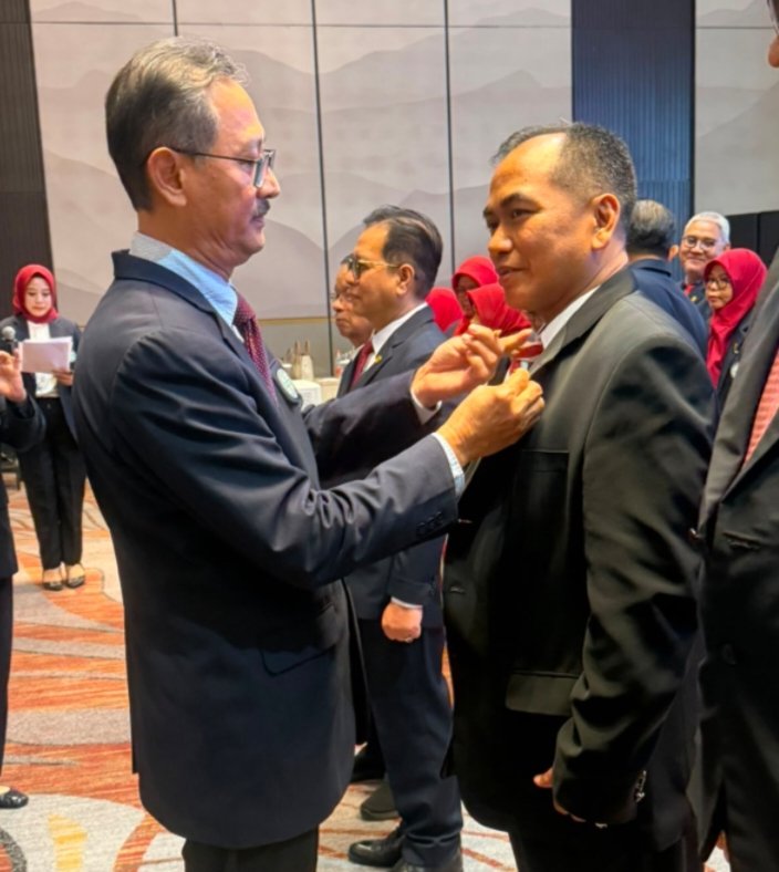 PERSI Wilayah Riau dan Sumatera Barat Gelar Pelantikan Bersama: Perkuat Konsolidasi dan Kolaborasi Hadapi Kompleksitas Tantangan Perumahsakitan